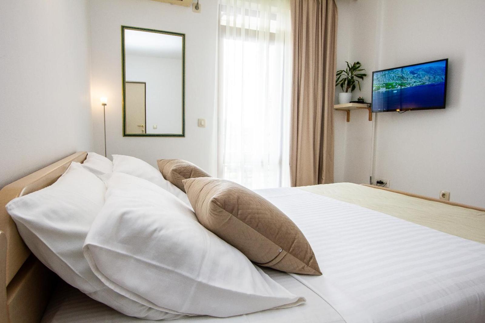 Apartments Ardura Petrovac Exterior photo