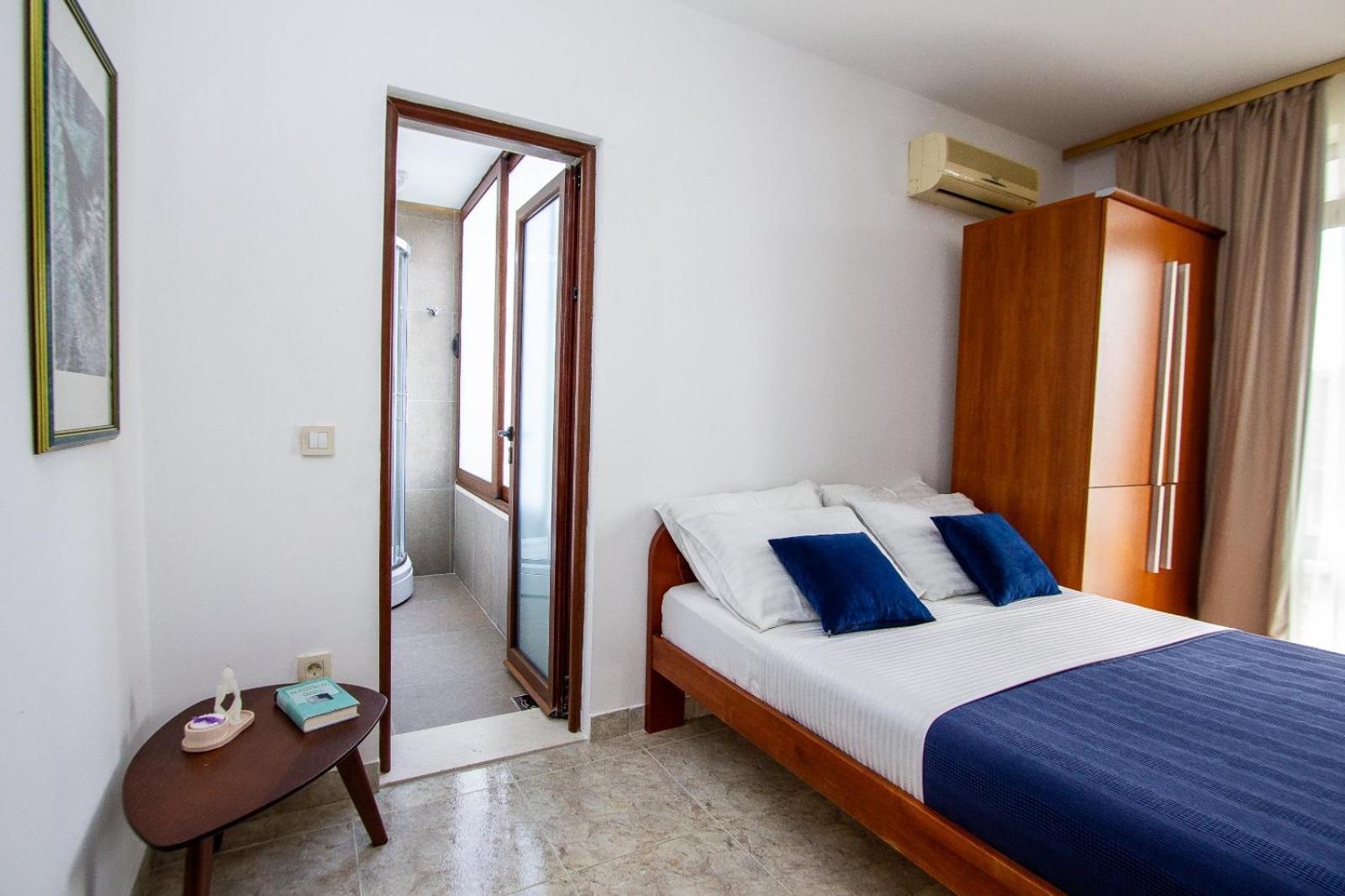 Apartments Ardura Petrovac Exterior photo