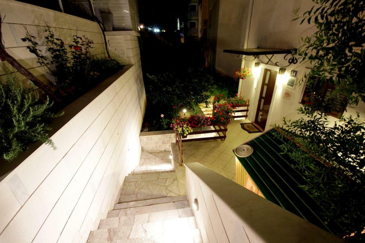 Apartments Ardura Petrovac Exterior photo